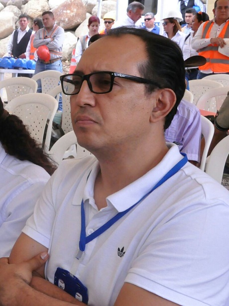 Juan-Carlos-Surez.jpg - 103.93 kB