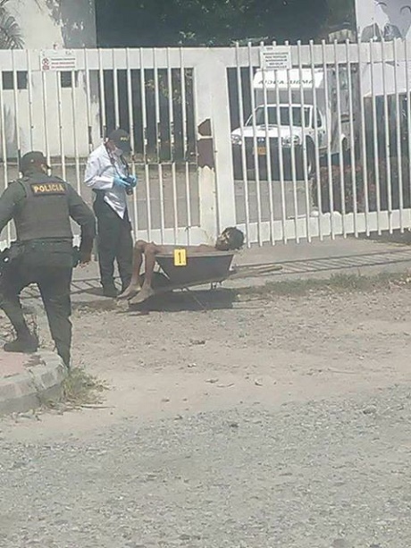 MUERTO-CARRETILLA.jpg - 121.16 kB