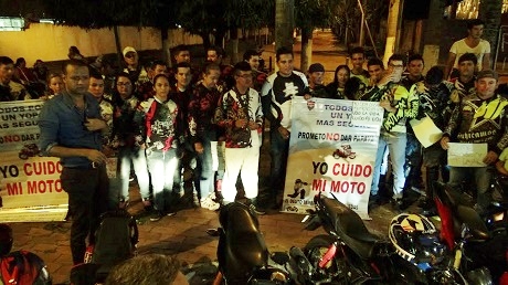 campaa-motos.jpg - 131.83 kB