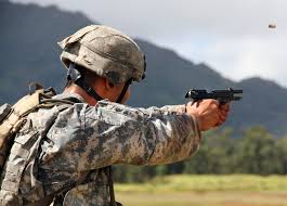 soldado-disparando.jpg - 8.75 kB