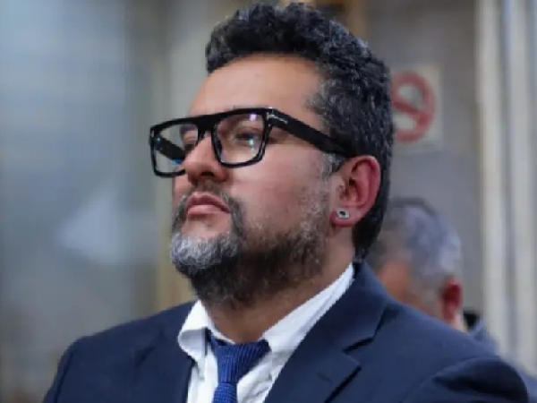 Exviceministro de cultura irá a juicio por presunta falsificación de título profesional