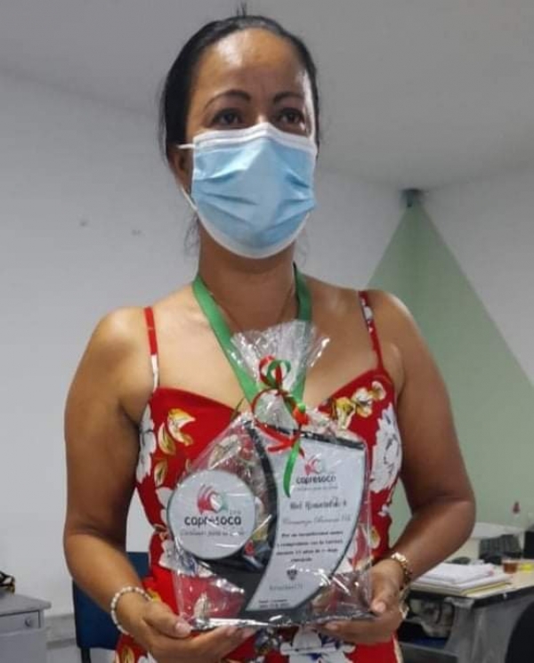 Capresoca hace un reconocimiento a Carmenza Barrera por toda una vida de servicio