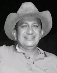 En la vía a Montañas del Totumo taxista se detuvo a revisar su vehículo y fue arrollado por una camioneta