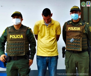 A la cárcel hombre que habría amenazado con arma blanca a su mamá porque no le prestó dinero
