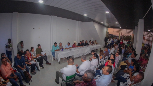 Con Madrugón en La Bendición, gobernador fijó compromisos con la ciudadela