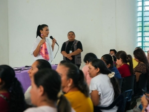 Mujeres de Yopal fortalecen sus negocios con taller de marketing digital municipal