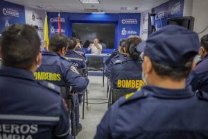 Tras protesta de Bomberos Gobernación anunció $3.500 millones de pesos para fortalecer capacidades de los socorristas