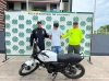 Iba en una moto robada y la Policía lo capturó