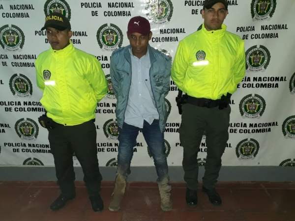 Capturado sujeto que asesinó a su esposa de una puñalada en Trinidad