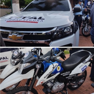 Alcaldía entregó una camioneta y tres motos que fortalecerán las labores de las autoridades de tránsito en Yopal