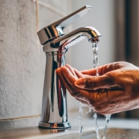 EAAAY implementó medidas para evitar que los usuarios desperdicien el agua