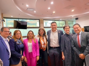 Una nueva tarea tiene el representante Hugo Archila: Defender los derechos de las mujeres rurales