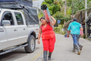 70 familias damnificadas por las lluvias recibieron ayudas humanitarias en Recetor