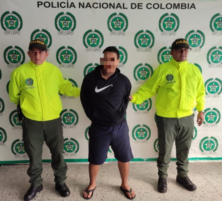 Yopal: policía fue atender una riña y encontró uno de los computadores de vehículos hurtados en un parqueadero
