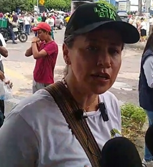 Durante la marcha del primero de mayo senadora Sonia Bernal hizo una vehemente defensa de la reforma pensional