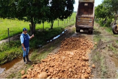 Avanza intervención vial en la vereda Guanábanas de Pore