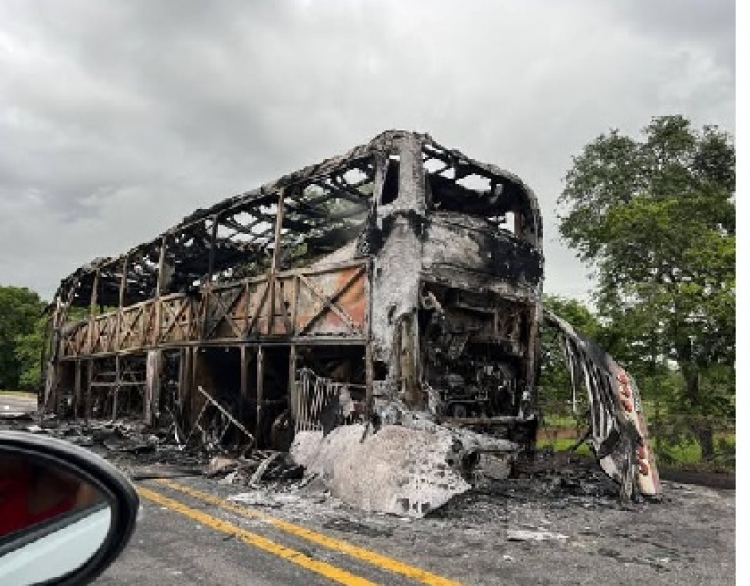 Bus de Los Libertadores se incendió en la vía Yopal-Pore