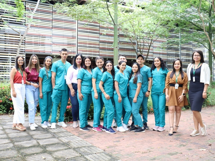 Universidad de São Paulo formará en producción avícola a 15 unitropistas