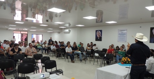 Rectores de los 18 municipios se reunieron con el gobernador