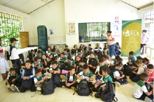 Alcaldía de Yopal promueve la educación en zonas rurales con entrega de kits escolares