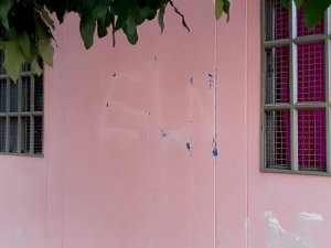 Con las siglas alusivas al ELN amaneció la fachada de la casa del alcalde de Hato Corozal