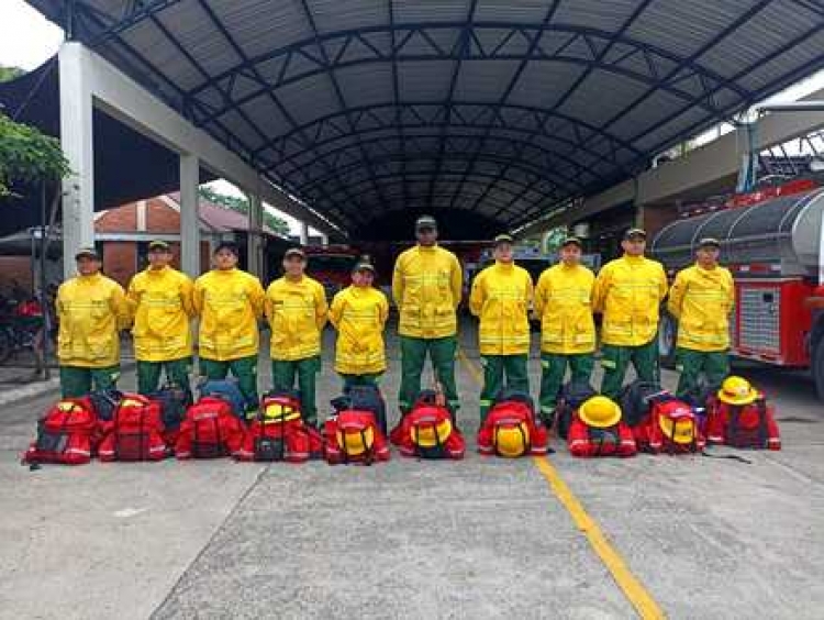 Bomberos de Yopal listos para apoyar emergencia en el Magdalena