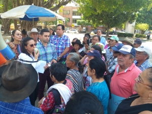 Paquetes nutricionales para adultos mayores en Yopal son entregados por la Gobernación