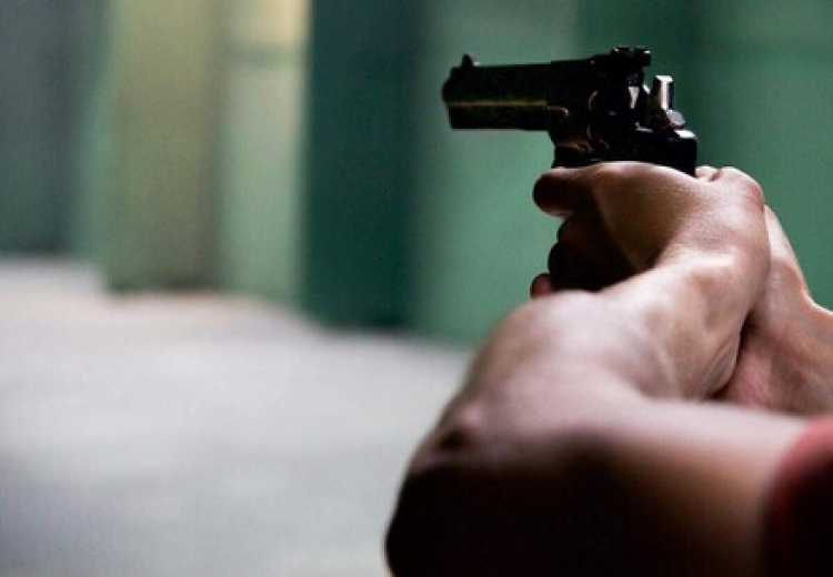 Joven de 20 años fue atacado a bala en su propia vivienda