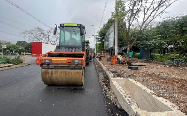 Obras de la calle 40 cerca al aeropuerto presentan un avance del 94 por ciento