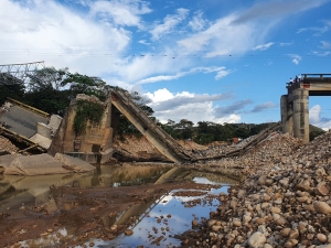 Se indujo colapso del puente Román Bazurto, próxima semana se habilitará paso a vehículos