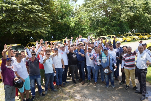 Taxistas de Yopal y Salomón Sanabria pautaron acuerdo para los próximos cuatro años