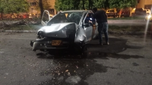 Graves lesiones sufrió conductor que impactó contra un poste en Yopal