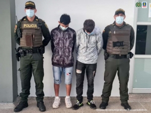 A la cárcel dos hombres que habrían intentando hurtar varias pertenencias de un vehículo en Yopal