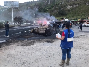 Contingencia ambiental por derrame de hidrocarburo en la vía al Llano